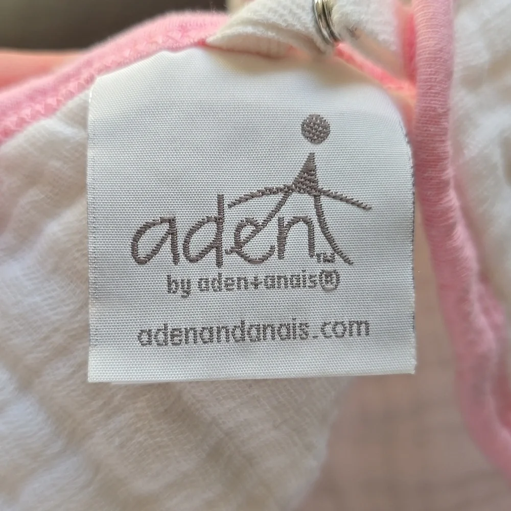 aden + anais Essentials 100% Muslin Snap Bib - Butterfly Print